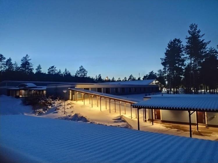 Hotelli Hiittenharju Harjavalta Bagian luar foto